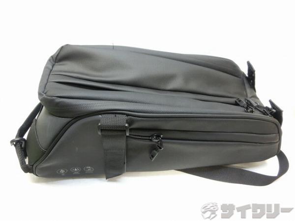 キャリアバッグ ブラック