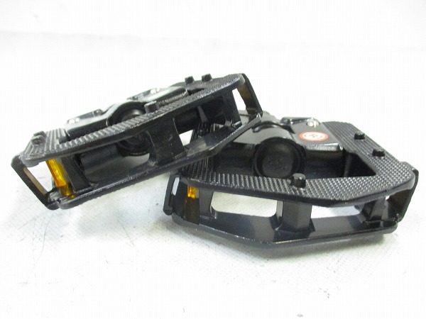 アルミ折り畳みペダル ブラック