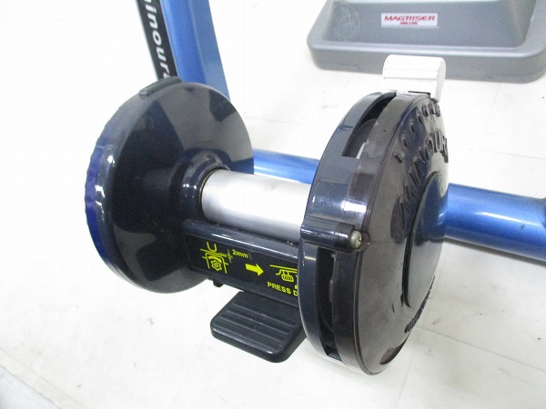 ローラー台 MAG 850