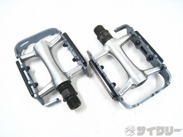 フラットペダル グレー