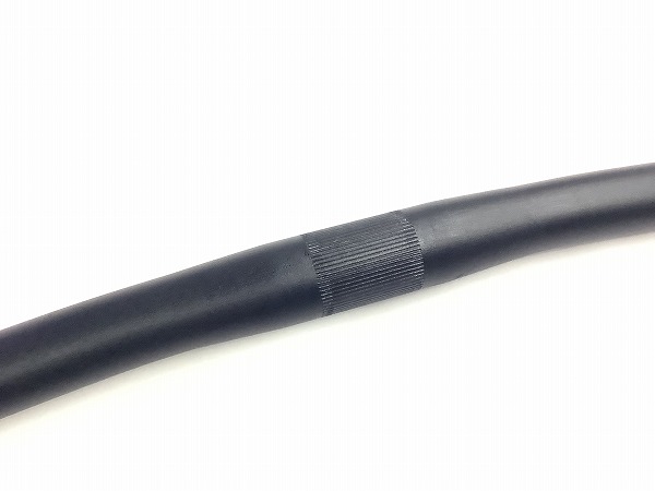 ハンドルバー 約560mm（実測）/25.4mm ブラック
