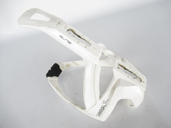 ボトルケージ　cannibal xc　ホワイト