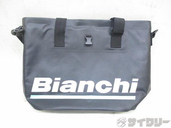 ラバ＾トートバッグ ブラック