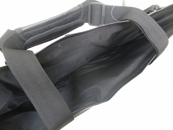 ラバ＾トートバッグ ブラック