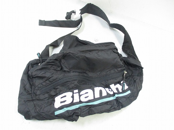 ライトボディバッグ ブラック