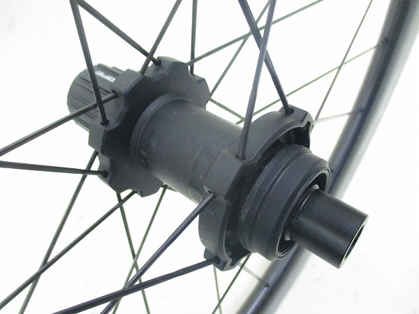 【未使用】カーボンホイールセット R5 DISC RED-SUN 622x21 シマノフリー11s