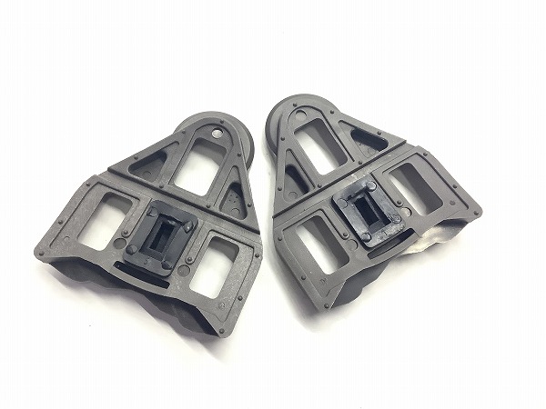 デルタクリート グレー