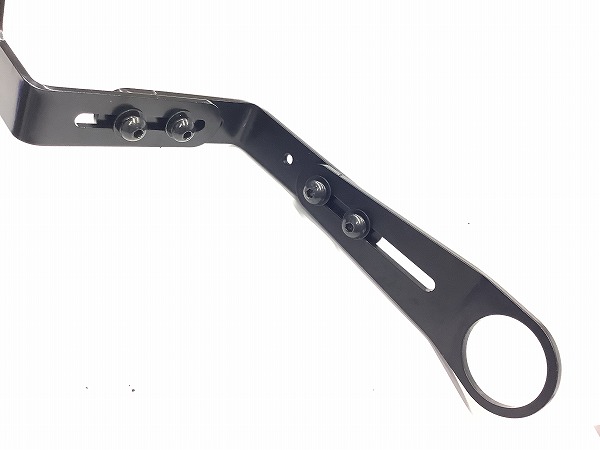 フロントバックサポーター