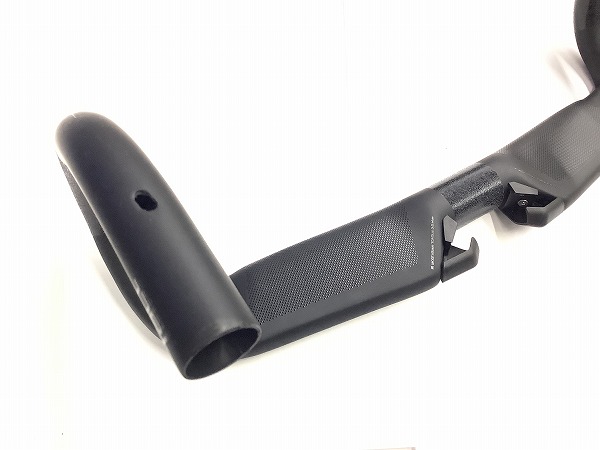 中華カーボンエアロハンドル ：約380mm（エンドC-C実測）/318mm