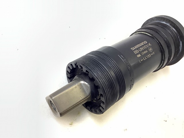 ボトムブラケット BB-UN101 68/123mm　JIS