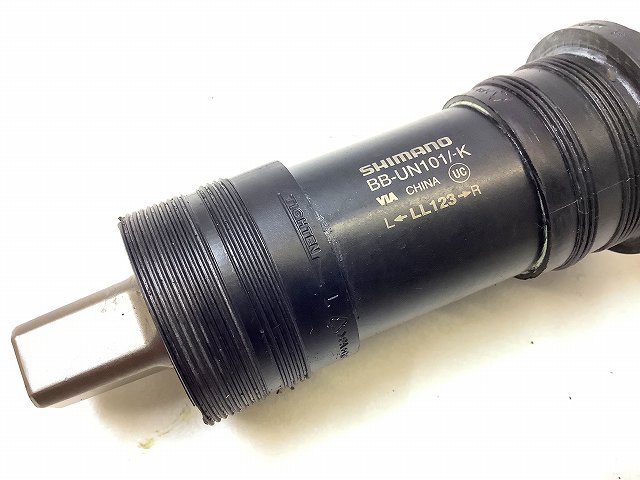 ボトムブラケット BB-UN101 68/123mm　JIS