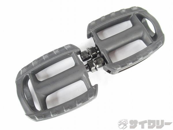 フラットペダル　ブラック　樹脂製
