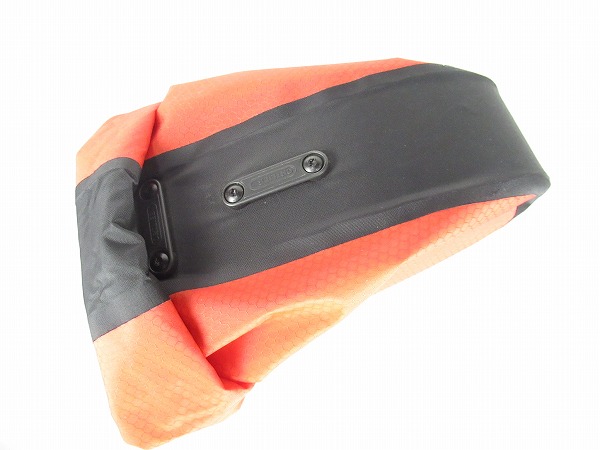 サドルバッグ　オレンジ