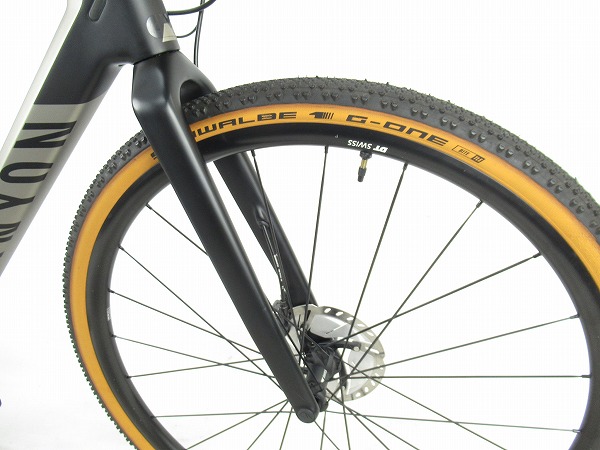 GRAIL CF SL 8.0 Di2（シマノGRX800 Di2）