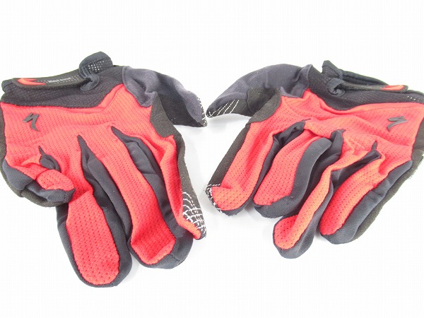 グローブ　サイズXL　レッド