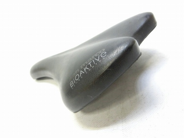 サドル PROVIP ブラック スチールレール