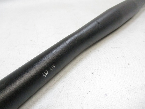 フラットバーハンドル 580/31.8mm