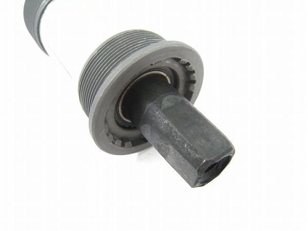 ボトムブラケット BC-73 JIS/68mm 122.5mm スクエア