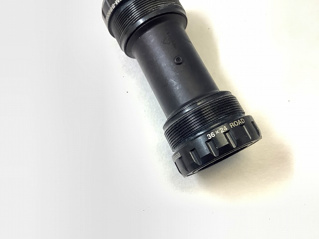 ボトムブラケット SM-BB9000 ITA