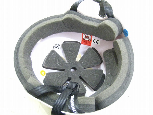 ヘルメット ホワイト XL（62-64cm）