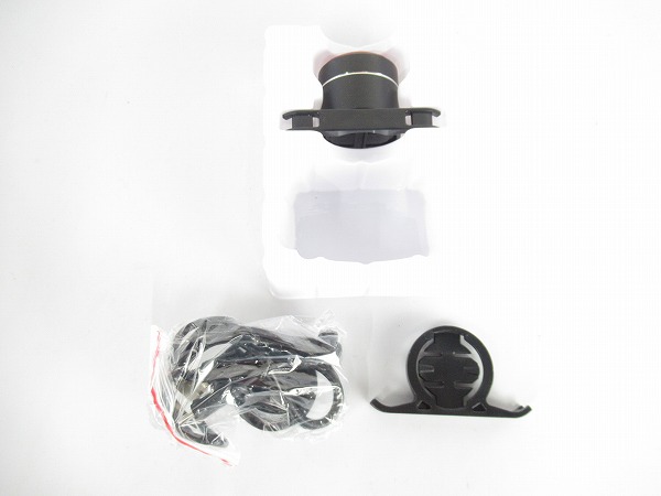 リアライト　Q3　ブラック