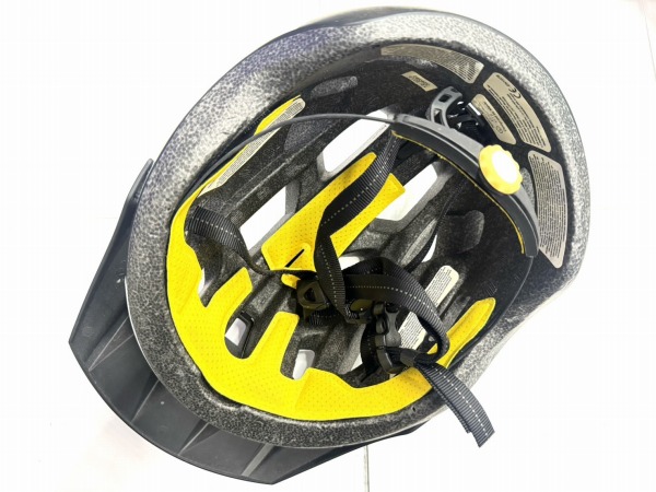 ヘルメット NOTCH M04 57-61cm