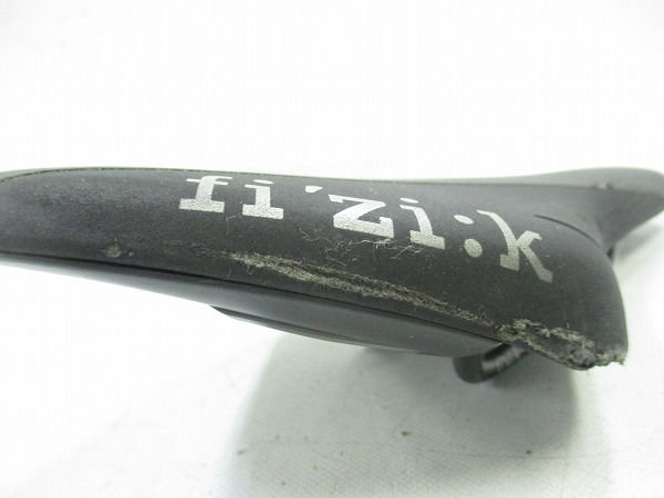 サドル ARIONE R3 kiumレール Regular 【推定】