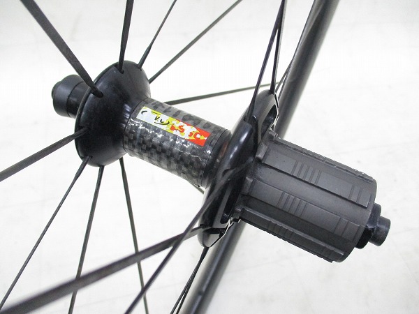 カーボンリアホイール COSMIC CARBONE 40 シマノフリー11s