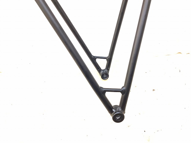 リアキャリアー MIK 対応  ブラック