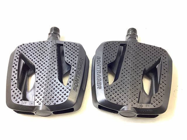 フラットペダル  ブラック