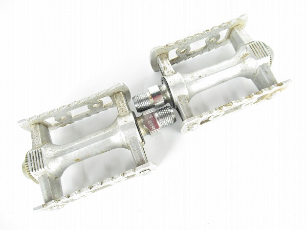 フラットペダル　SP-220　シルバー　※ガタ有