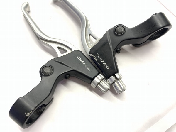 ブレーキレバー