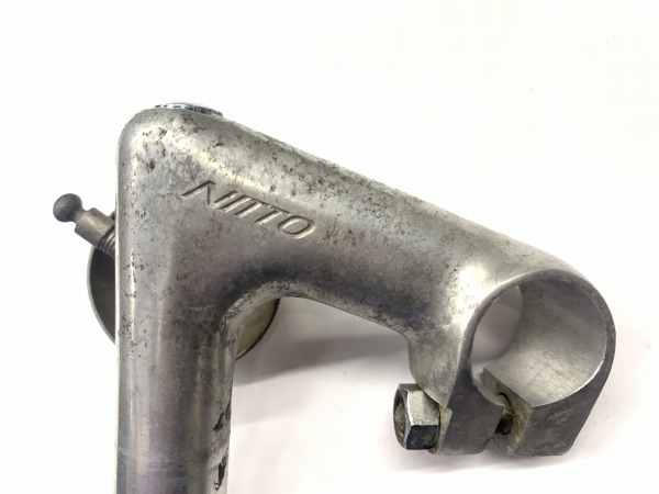 スレッドステム YOUNG およそ70/25.4/22,2mm