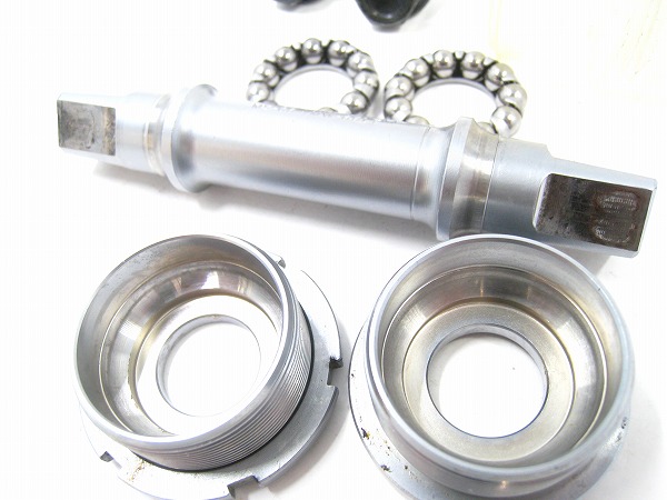 ボトムブラケット SUGINO75 NJS JIS 68mm 109mm