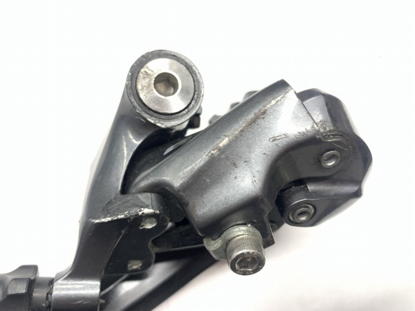 リアディレイラー RD-R2000 Claris 8s