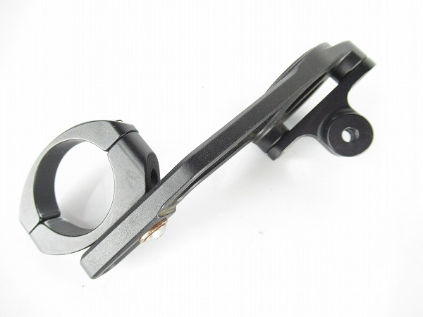 アウトフロントマウント　31.8mm径