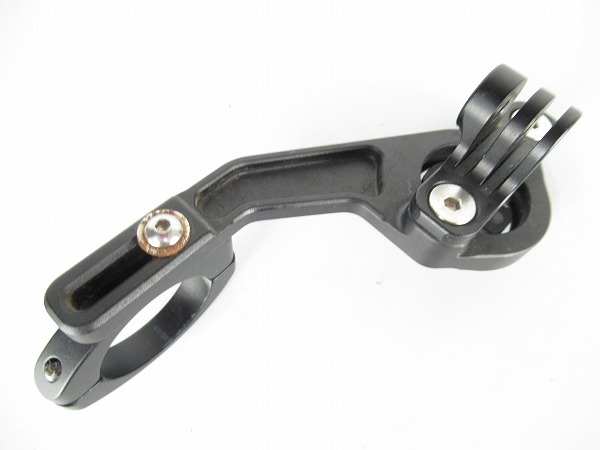 アウトフロントマウント　31.8mm径