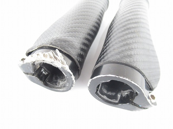 ロックオングリップ　ブラック　全長：130mm　※削有