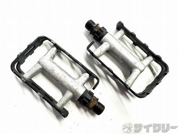 フラットペダル ブラック/シルバー