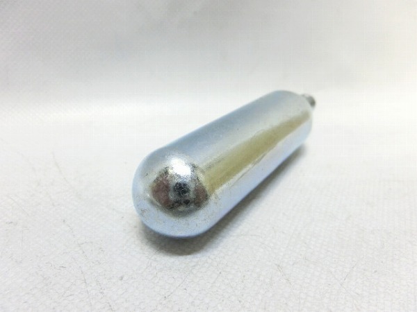 CO2ボンベ　ねじ切あり