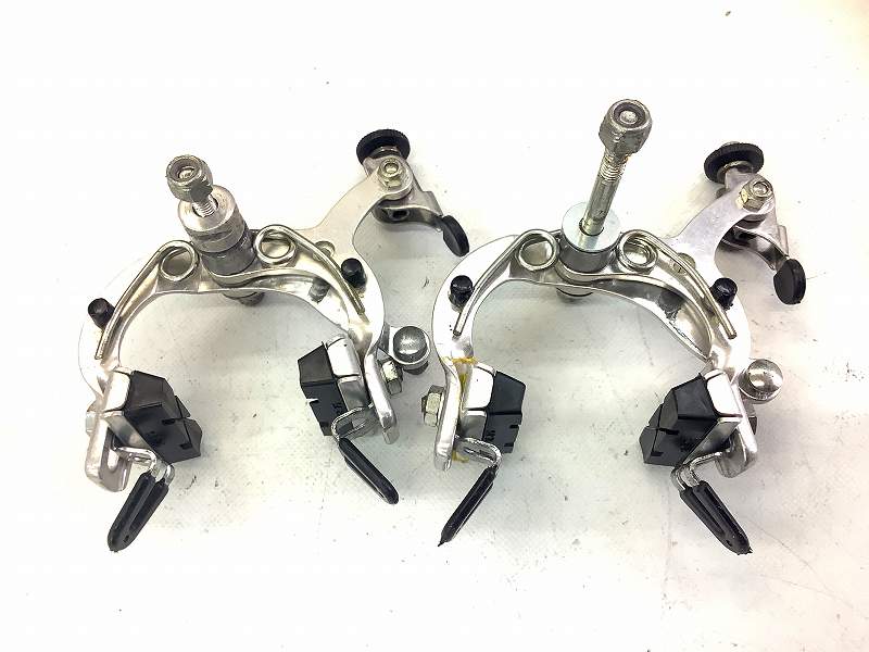 ブレーキキャリパー