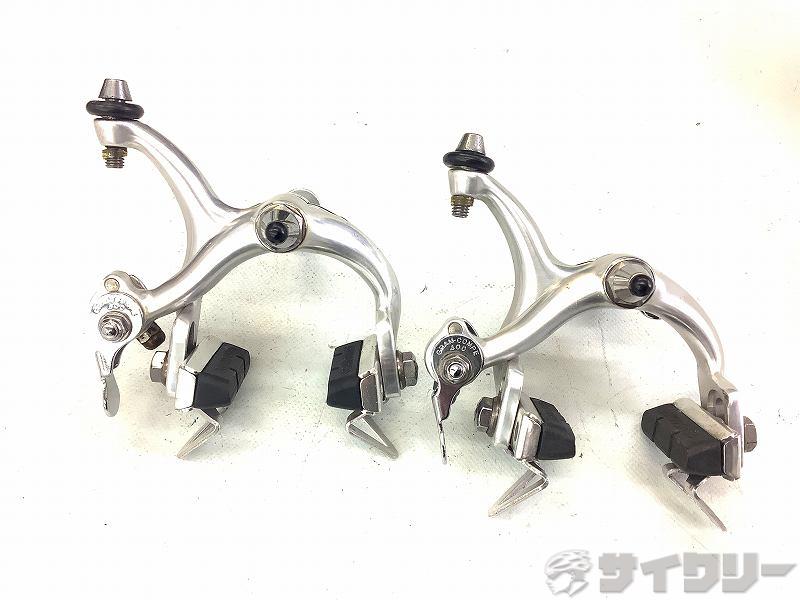 ブレーキキャリパー　400