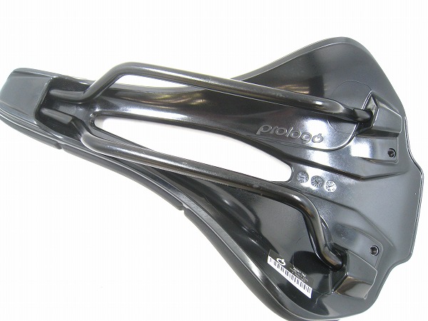 サドル　SCRATCH M5 ProT2.0レール