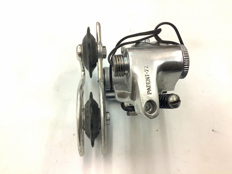 リアディレイラー NUEVO RECORD pat72