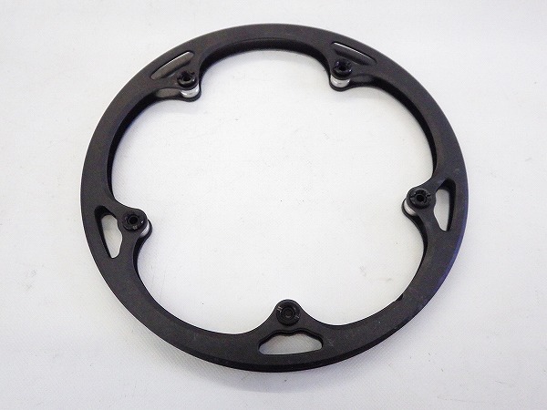 バッシュガード