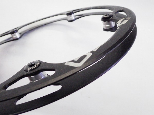 バッシュガード