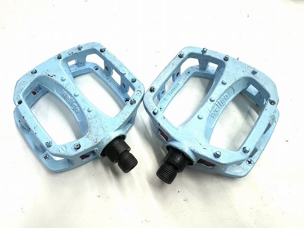 フラットペダル LU-987