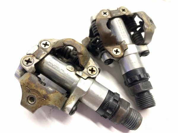 ビンディングペダル PD-M520 SPD