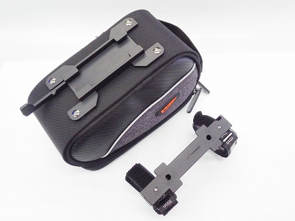 フレームバック サイズ：190㎜ ｘ 110・80㎜ ｘ 100㎜