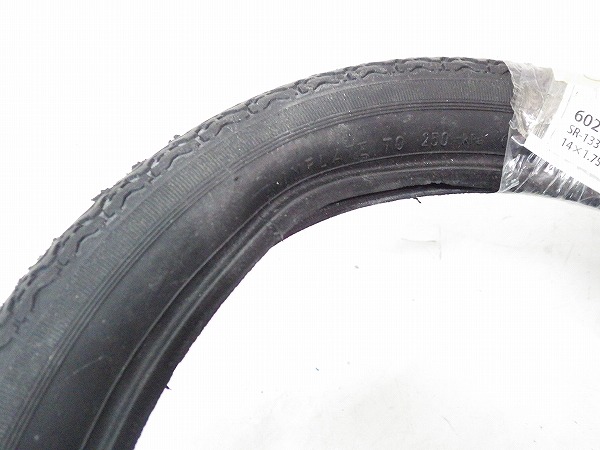 スリックタイヤ 14x1.75c/クリンチャー
